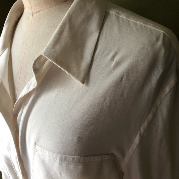 Ann Taylor + white tie front blouse - Picture 4 of 9